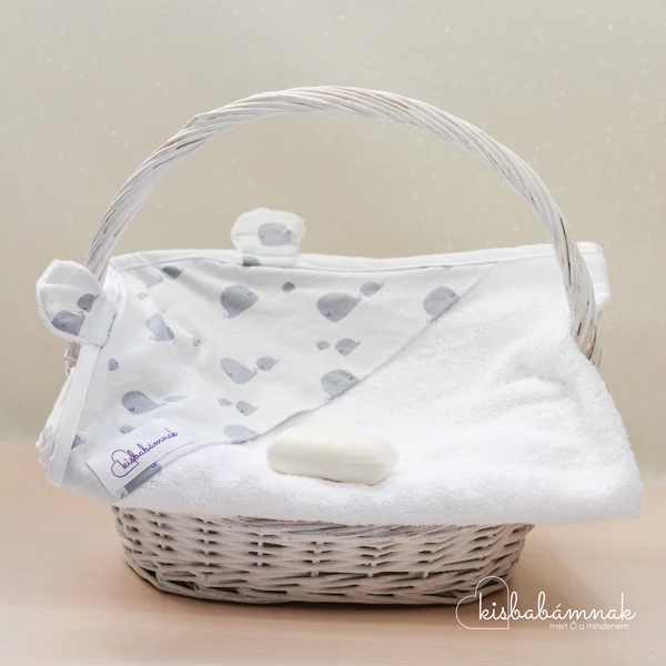 Baby Bálna Babatörölköző